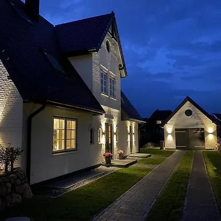 Neu! Ferienhaus Litj Horsa Hoog - Luxus, Lage, Leichtigkeit Mit Wellenrauschen In Sylt * Wenningstedt-Braderup