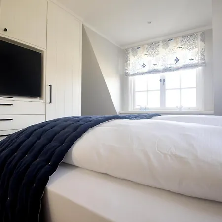 Neu! Ferienhaus Litj Horsa Hoog - Luxus, Lage, Leichtigkeit Mit Wellenrauschen In Sylt *